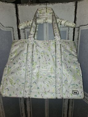 Lug Rover XL In Meadow Retreat, NWOT And Sold Out Everywhere